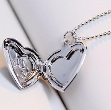 Pet Paw Footprint Locket Photo Necklace Beautiful Elegant Designer Piece