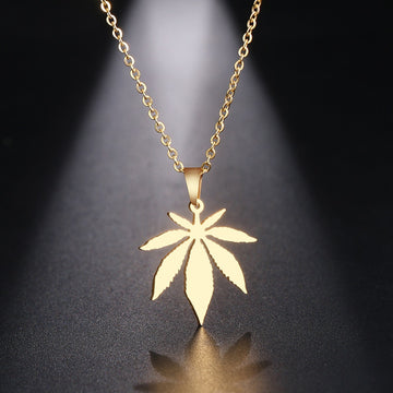 Maple Leaf Designer Fashion Elegant Dainty Pendant Necklace Stainless Steel Jewelry