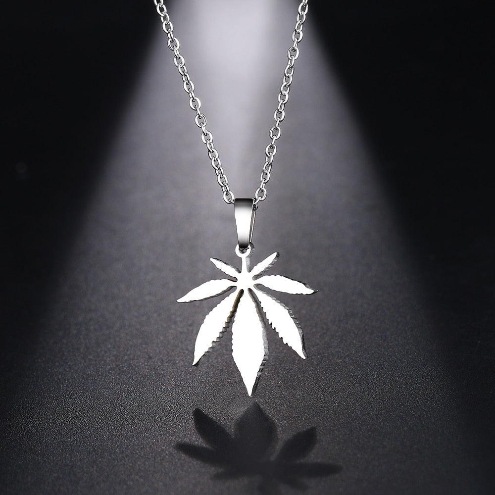 Maple Leaf Designer Fashion Elegant Dainty Pendant Necklace Stainless Steel Jewelry